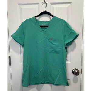 FIGS Catarina One Pocket Scrub Top - Surgical Green, Women’s Size L